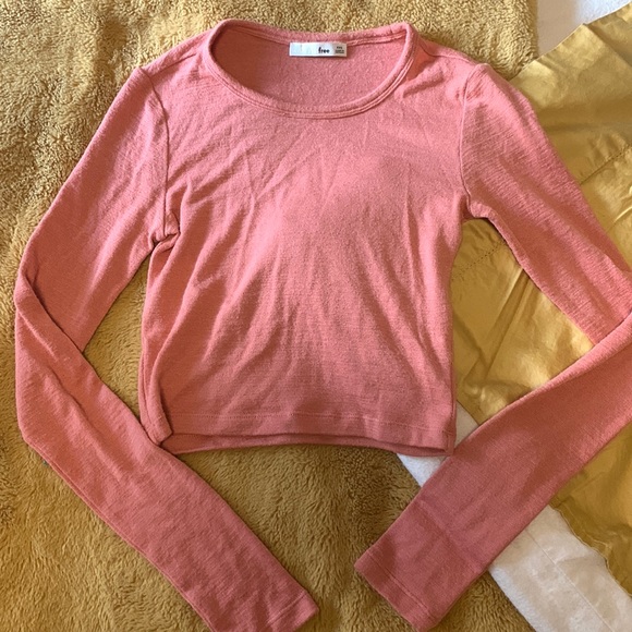 Aritzia Wilfred Free orange fitted long sleeve crop top - Picture 1 of 5